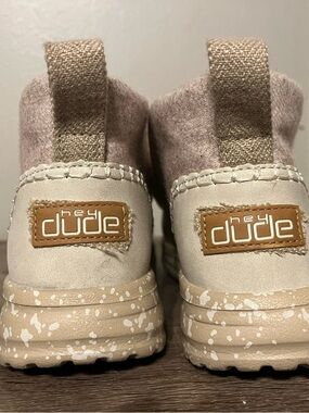 Hey Dude  Tan & Cream Slip-On Cozy Sneakers